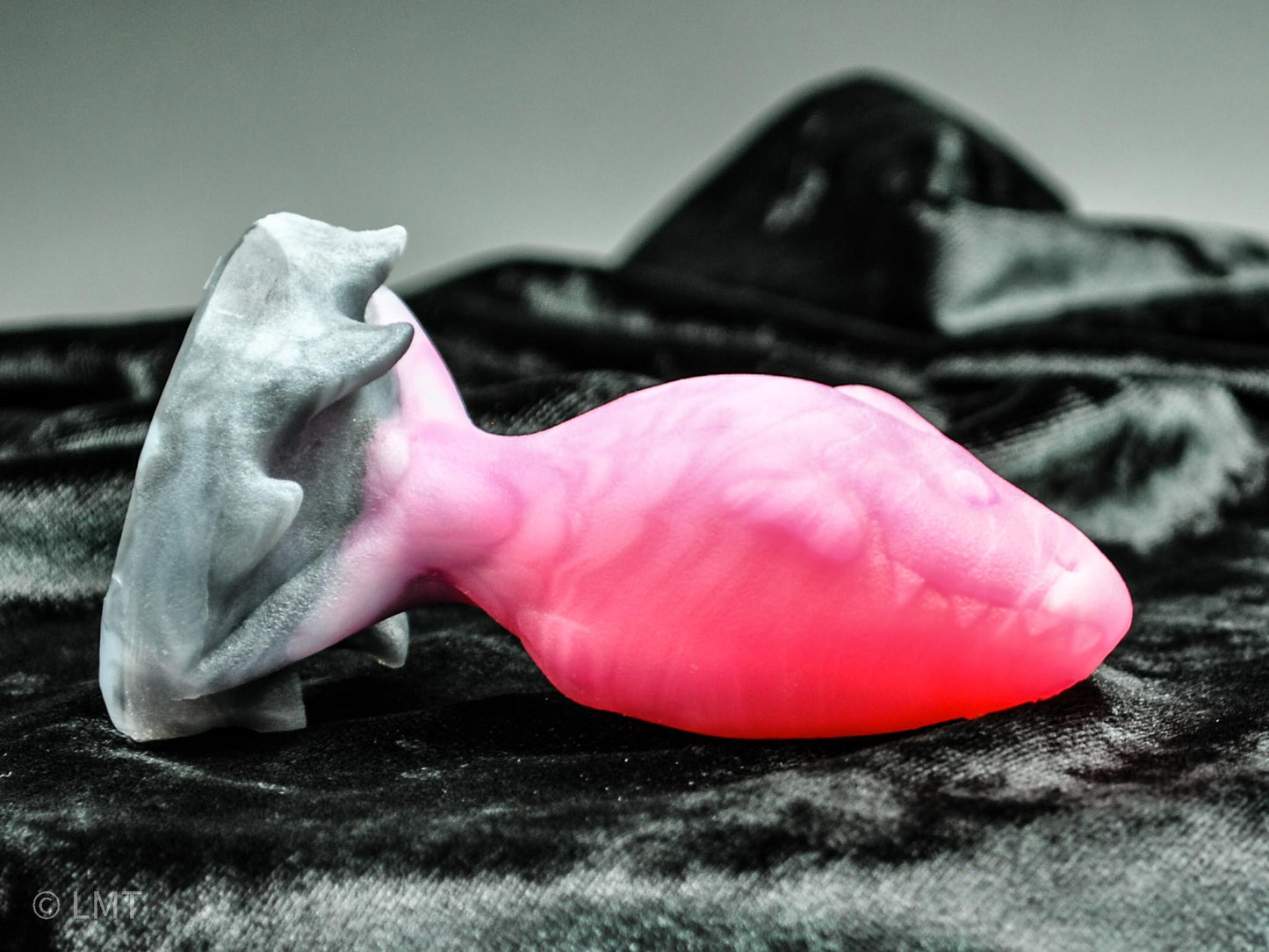 Small Amity the Shork! MEDIUM (00-50)