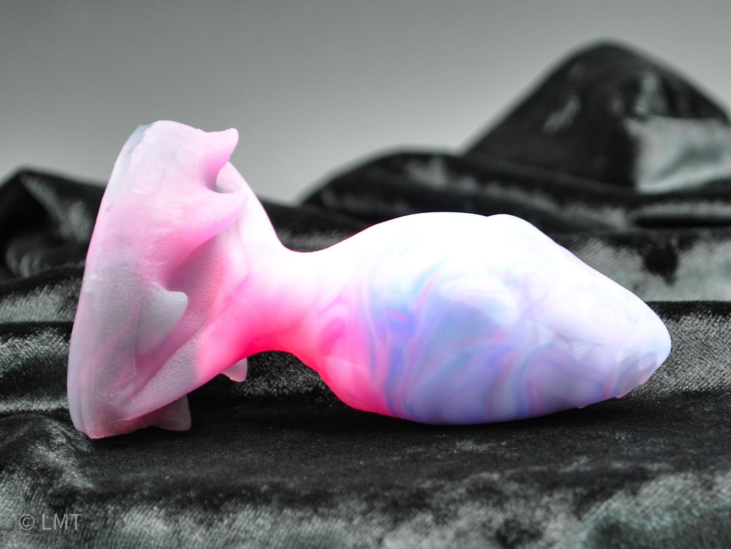 Small Amity the Shork! MEDIUM (00-50) UV Reactive!