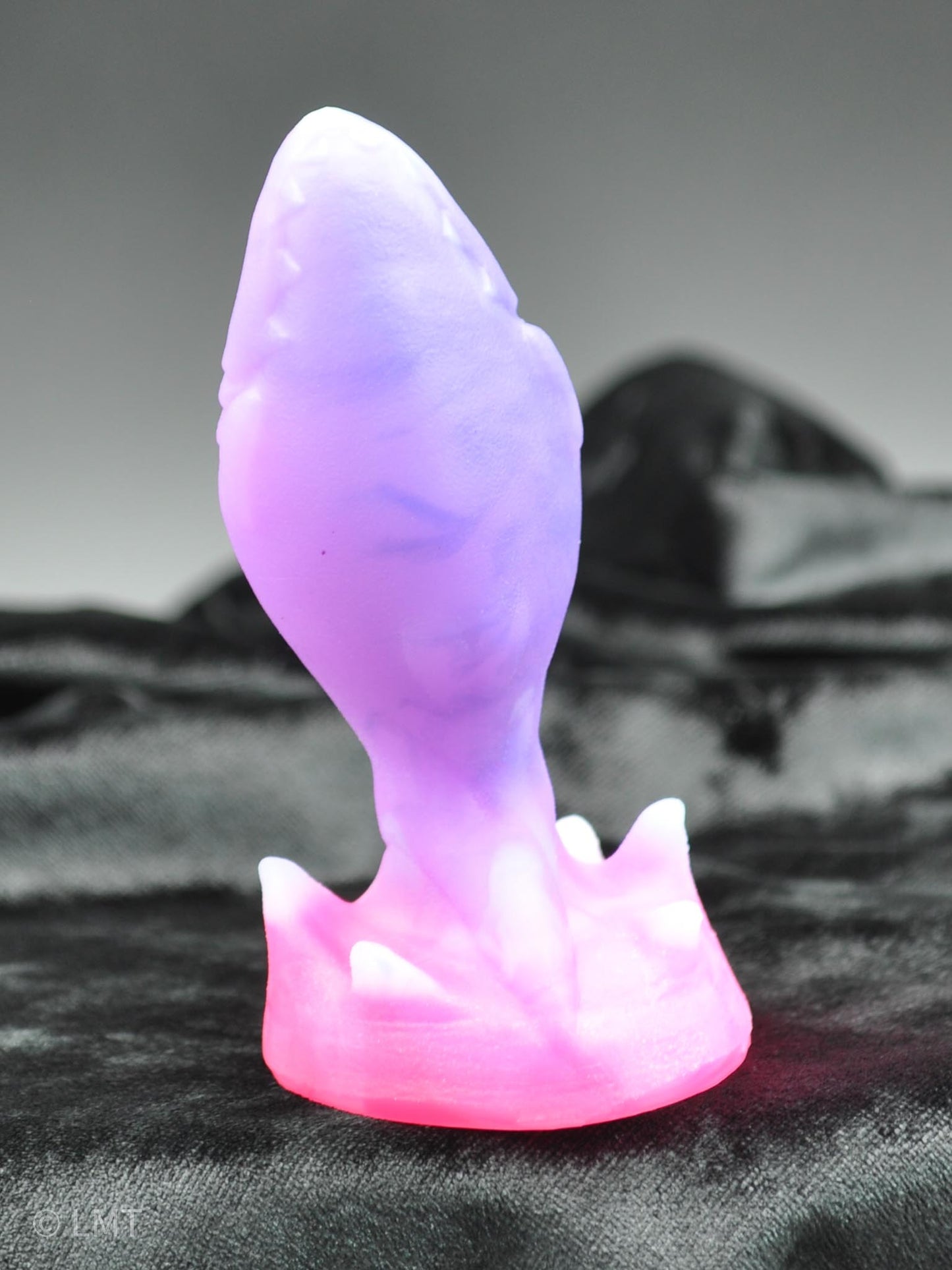 Small Amity the Shork! MEDIUM (00-50) UV Reactive!