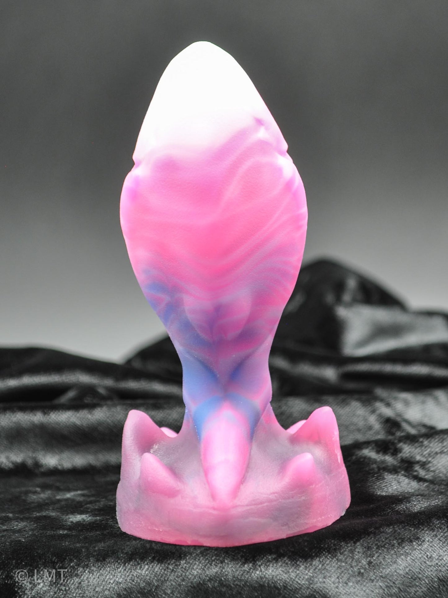 Medium Amity the Shork! MEDIUM (00-50) UV Reactive!