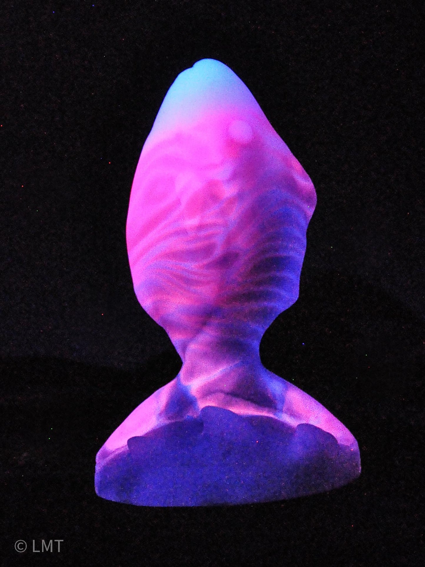 Medium Amity the Shork! MEDIUM (00-50) UV Reactive!