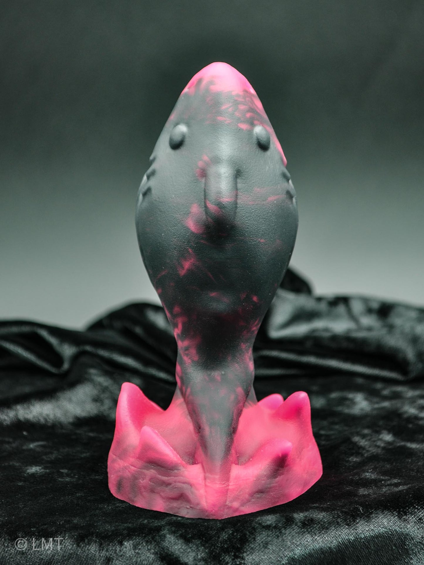 LARGE Amity the Shork! Medium (00-50)