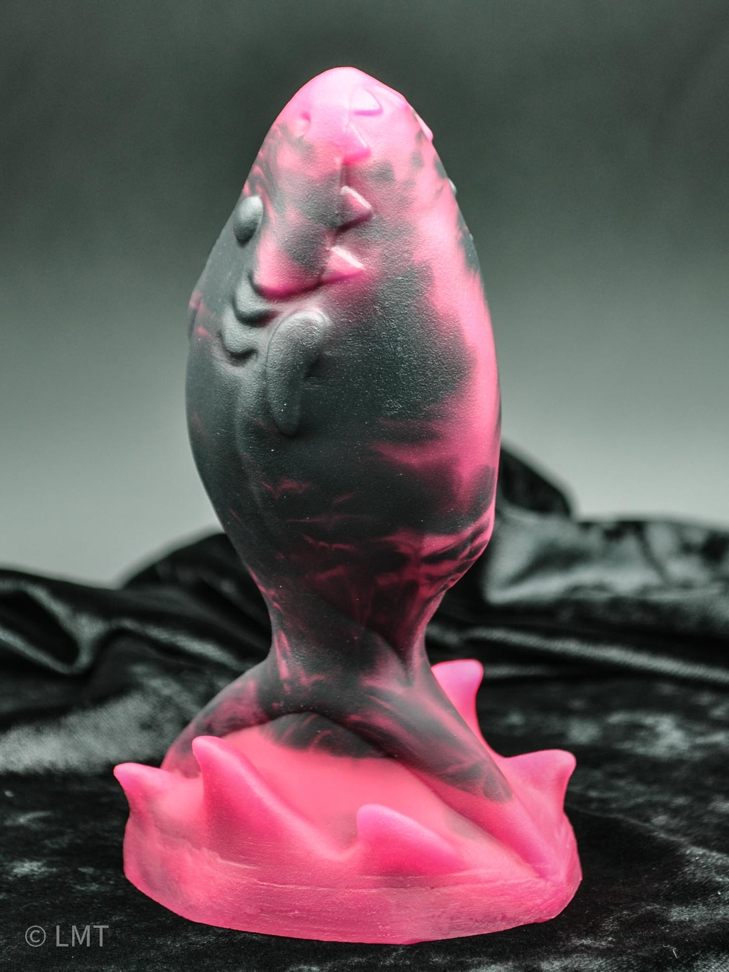 LARGE Amity the Shork! Medium (00-50)